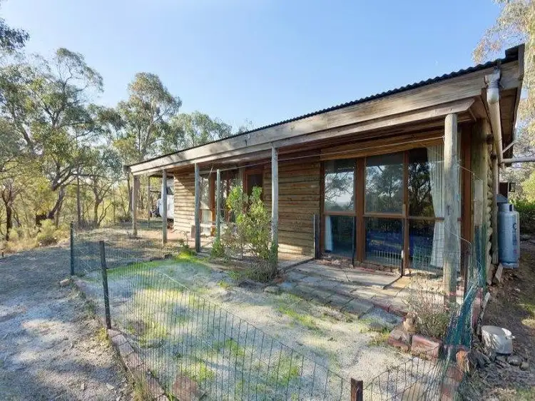 77 Pioneers Road, Chewton VIC 3451