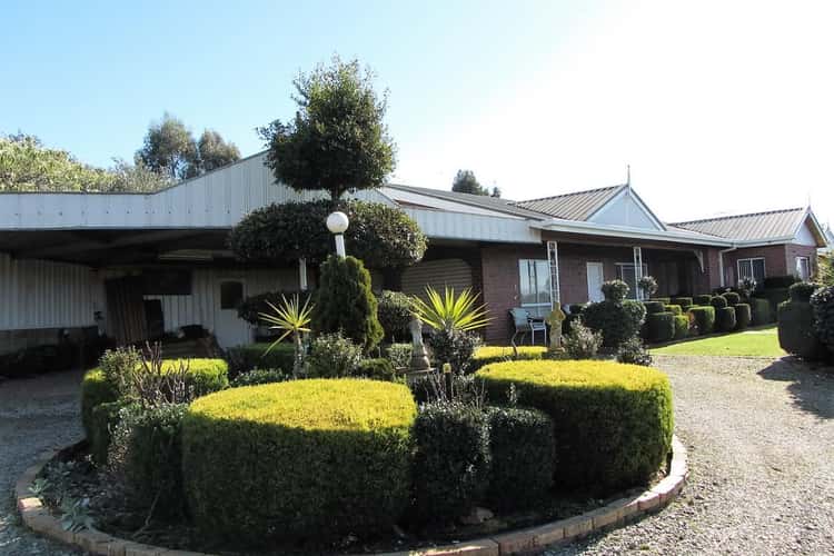 Main view of Homely farmlet listing, 4 Quentin Court, Drouin VIC 3818