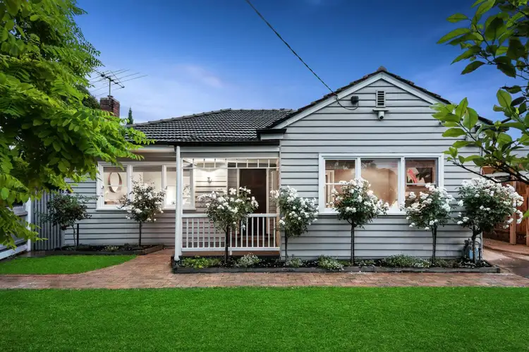 1/4 Alwyn Court, Mitcham VIC 3132