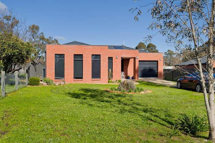 156 Victoria Road, Harcourt VIC 3453