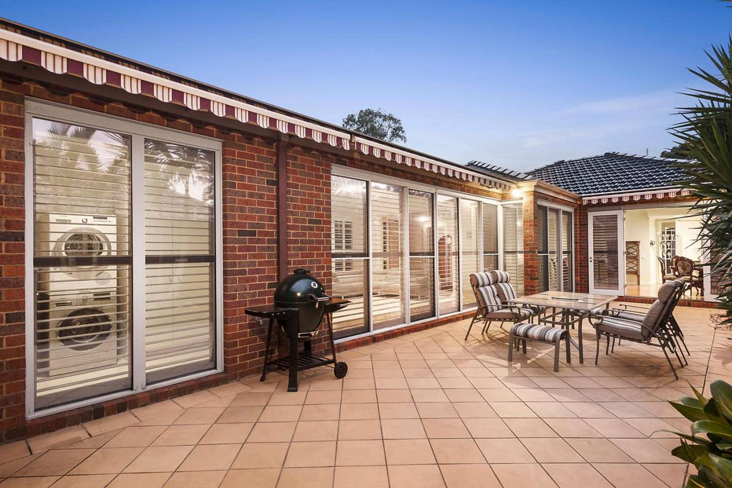 Main view of Homely unit listing, 2/4 Winmalee Road, Balwyn VIC 3103