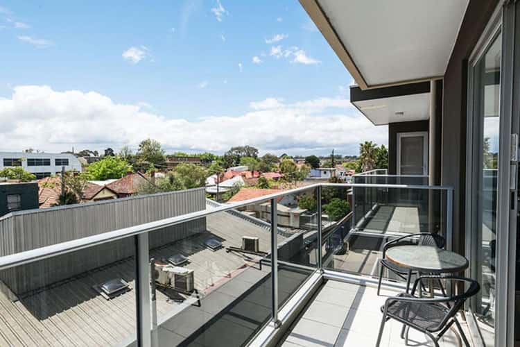 Second view of Homely studio listing, 304/200 St Kilda Road, St Kilda VIC 3182