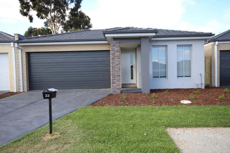 Main view of Homely townhouse listing, 33 Woodright Circuit, Cranbourne VIC 3977