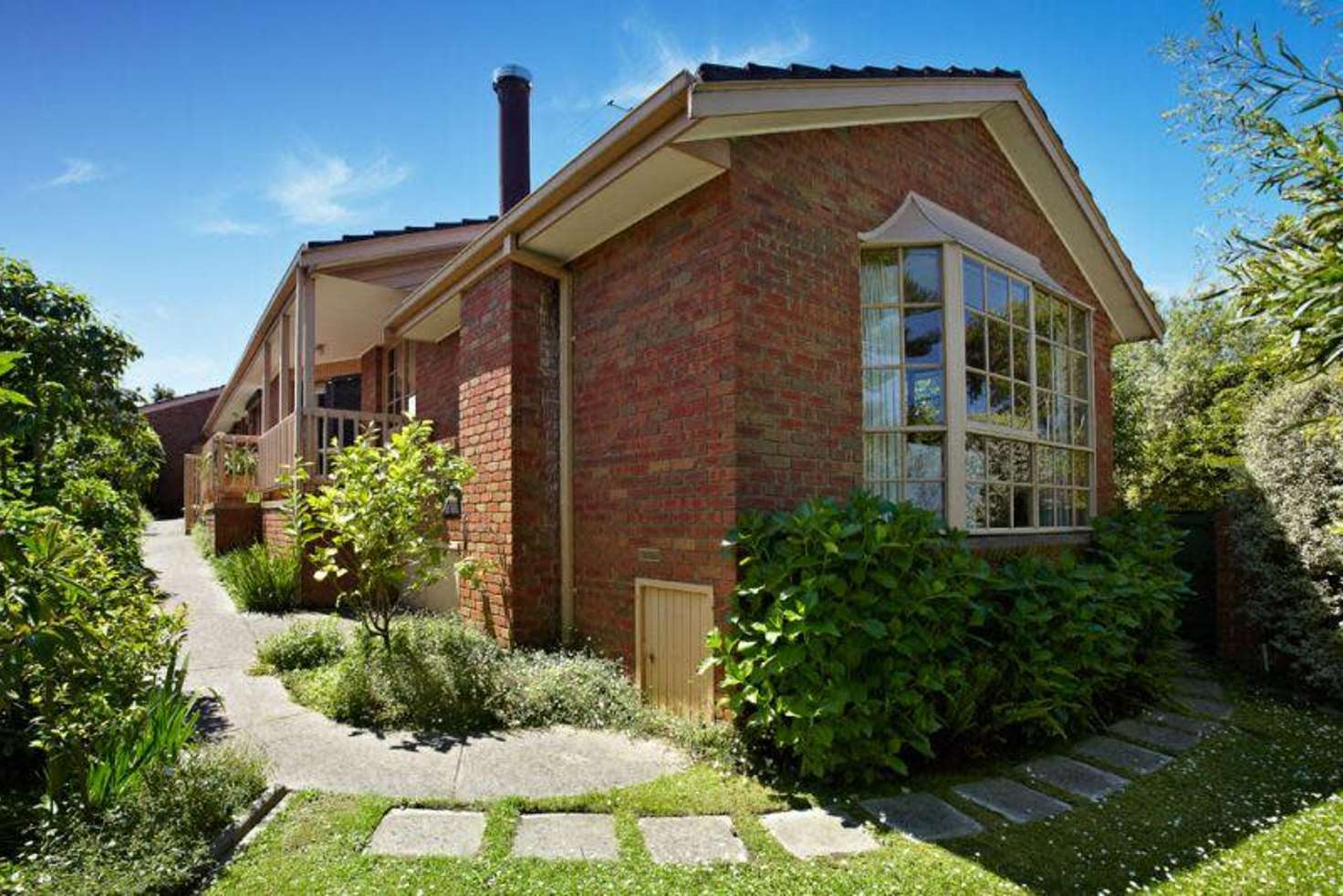 Main view of Homely townhouse listing, 1/529 Whitehorse Rd, Balwyn VIC 3103