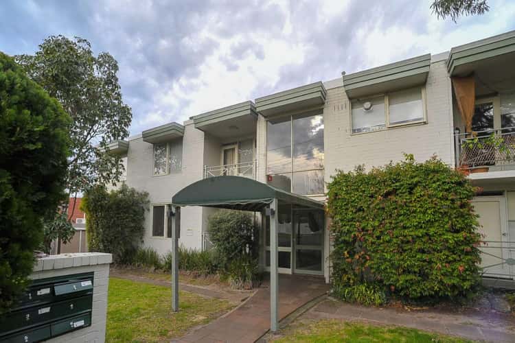 Main view of Homely apartment listing, 2/42 Parslow Street, Malvern VIC 3144