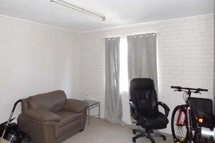 Sixth view of Homely unit listing, 3  / 47 Truro St, Torquay QLD 4655