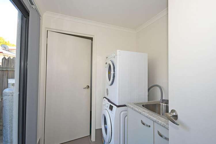 Seventh view of Homely unit listing, 3 / 115 Torquay Rd, Scarness QLD 4655