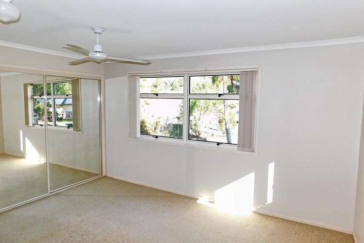 Fifth view of Homely house listing, 7 Macbel Ct, Torquay QLD 4655
