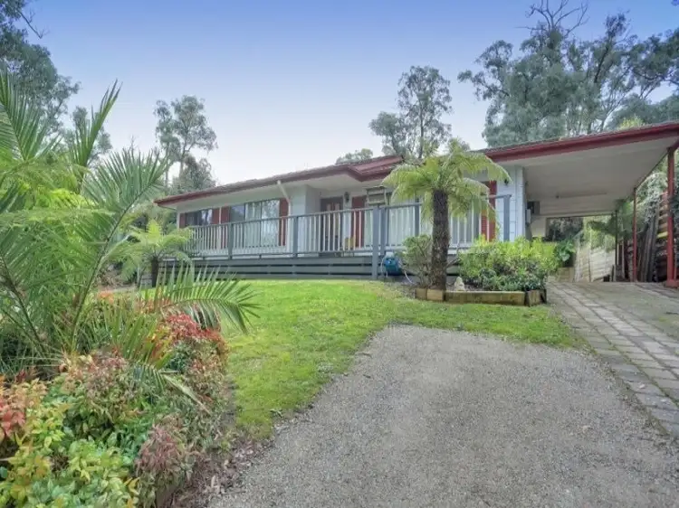24 Upper Grieve Road, Avonsleigh VIC 3782