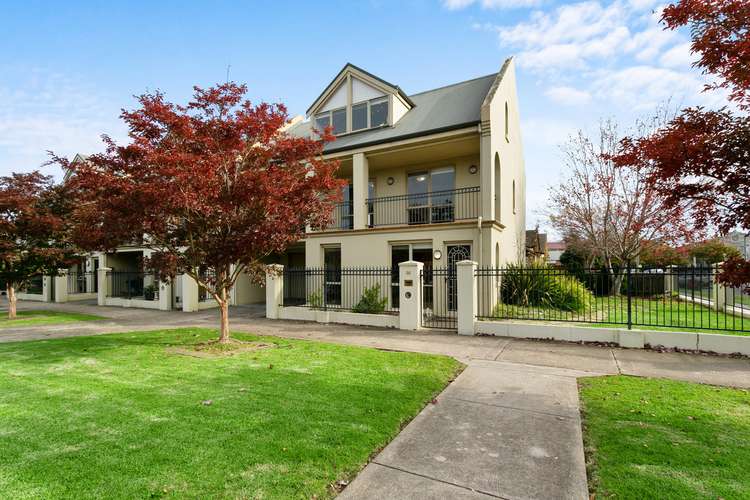 35 Desailly Street, Sale VIC 3850