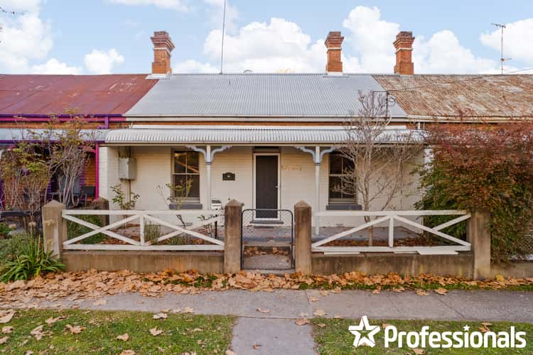 111 Seymour Street, Bathurst NSW 2795