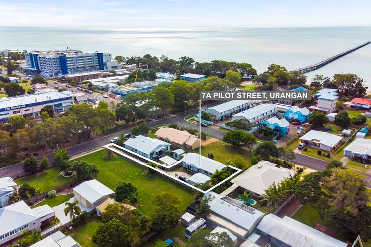 7a Pilot Street, Urangan QLD 4655