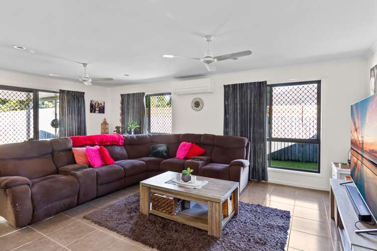 Main view of Homely unit listing, 1/18 Gumtree Drive, Urraween QLD 4655