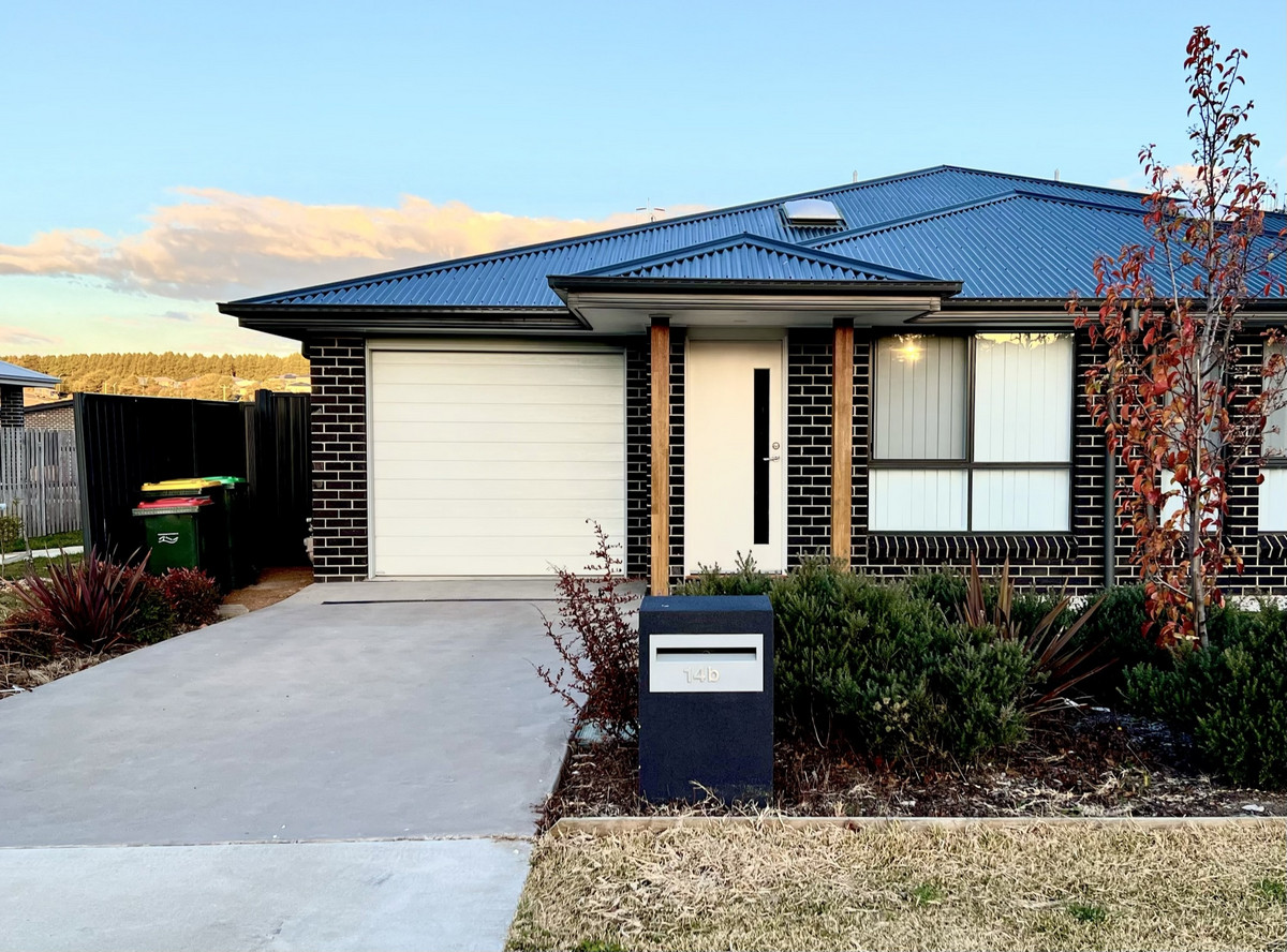 Main view of Homely semiDetached listing, 14b Bonneville Boulevard, Goulburn NSW 2580