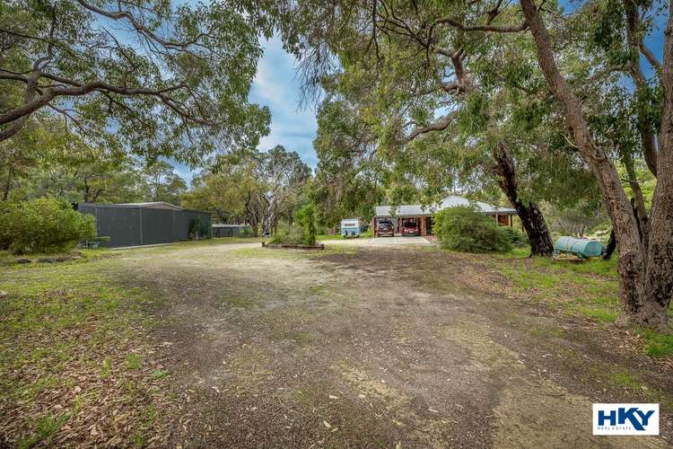 16 Shorthorn Pass, Lower Chittering WA 6084