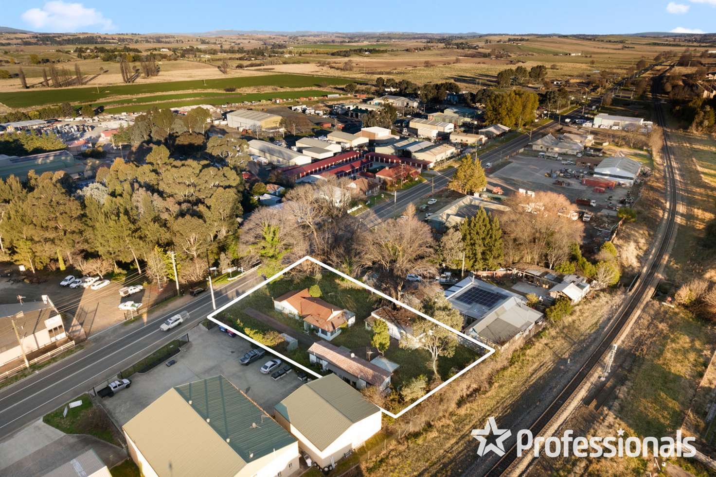 Main view of Homely house listing, 13 Vale Road, South Bathurst NSW 2795