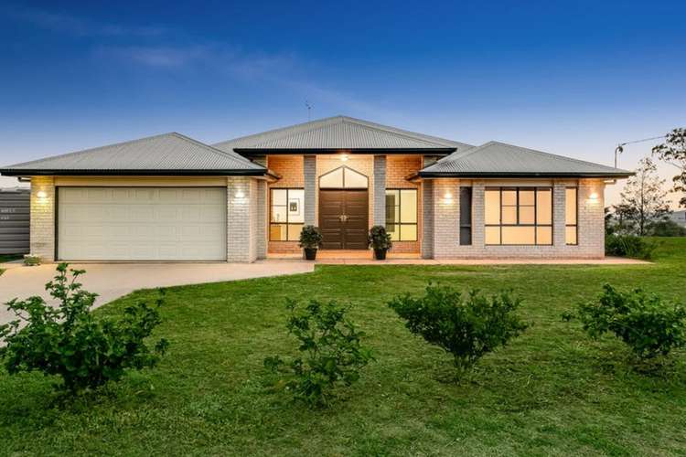 21 Coverdale Crescent, Cotswold Hills QLD 4350