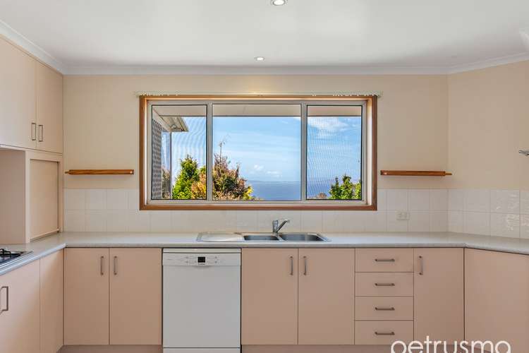 39 Timbertop Drive, Blackmans Bay TAS 7052