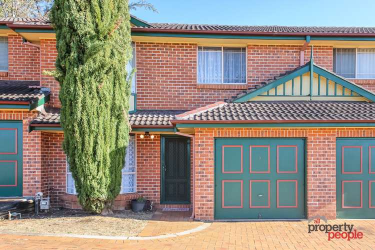 3/6 Parkholme Circuit, Englorie Park NSW 2560