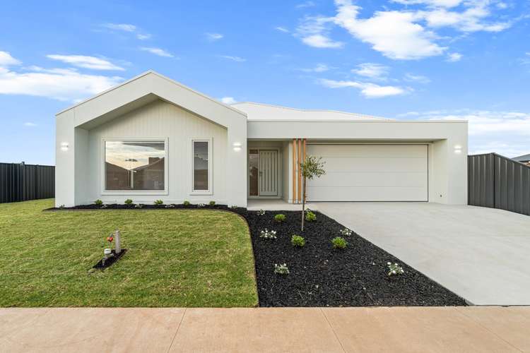 10 Treadwell Drive, Sale VIC 3850