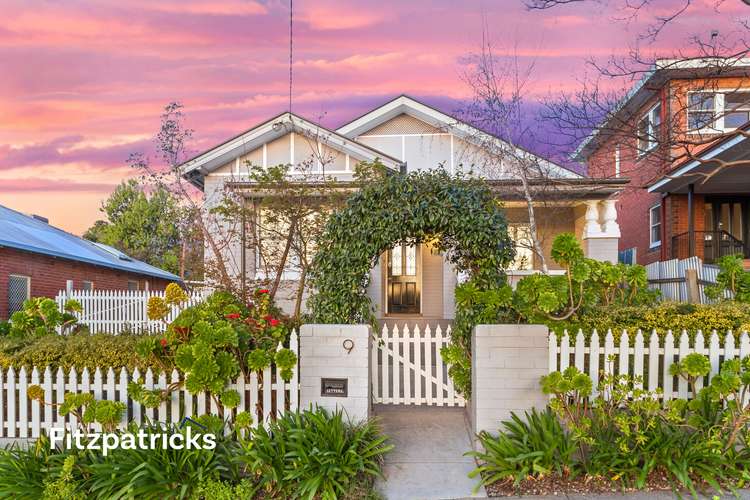 9 Young Street, Turvey Park NSW 2650