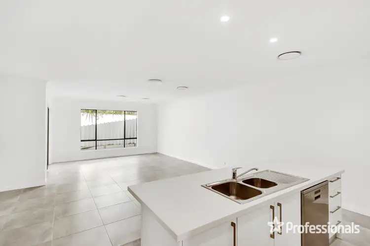 Fourth view of Homely villa listing, 1/6 Derna Place, Ashmont NSW 2650