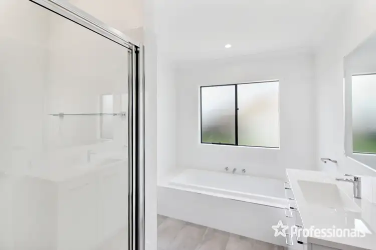 Sixth view of Homely villa listing, 1/6 Derna Place, Ashmont NSW 2650