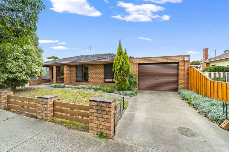 Main view of Homely unit listing, 1/72 Lansdowne Street, Sale VIC 3850