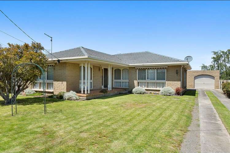 Main view of Homely house listing, 10 John Crescent, Colac VIC 3250