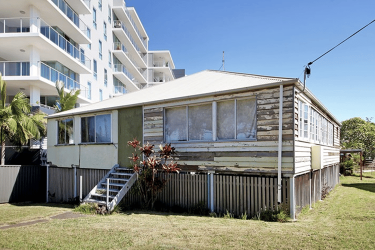 25 Marine Parade, Redcliffe QLD 4020