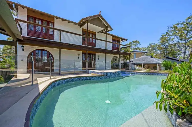 3 Hillview Parade