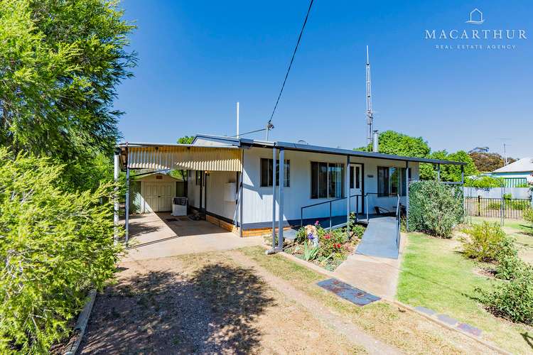 31 Loch Street, Ganmain NSW 2702