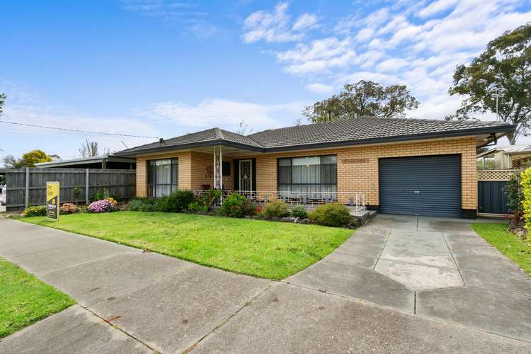 8 Rolland Street, Sale VIC 3850