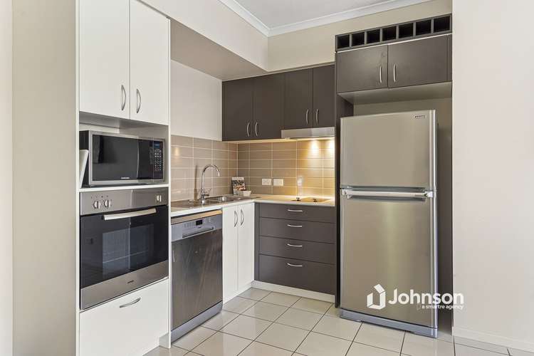Fifth view of Homely apartment listing, 306/11 Ellenborough Street, Woodend QLD 4305
