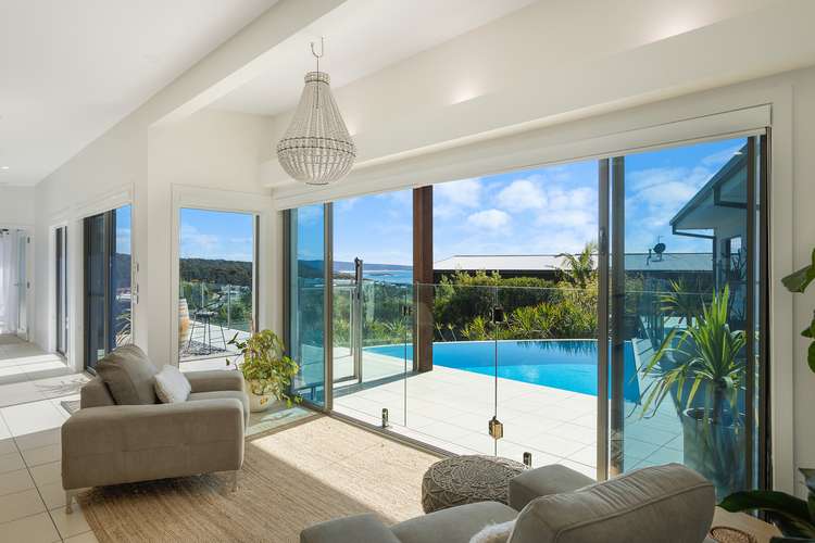 11 The Dress Circle, Tura Beach NSW 2548