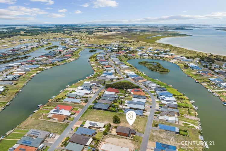 96 Wentworth Parade, Hindmarsh Island SA 5214