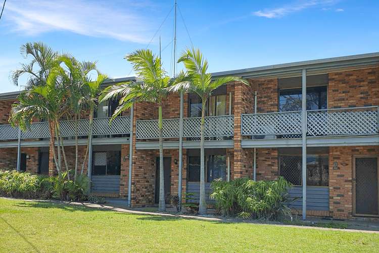 Main view of Homely townhouse listing, 2/143 Toolooa Street, South Gladstone QLD 4680
