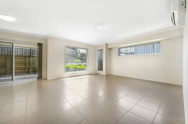 Fourth view of Homely unit listing, 1/1a Barry Street, Mount Lofty QLD 4350