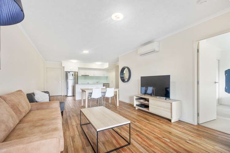 Main view of Homely apartment listing, 10/45 Regent Street, Woolloongabba QLD 4102