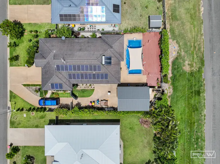 Second view of Homely house listing, 20 Riviera Way, Mulambin QLD 4703