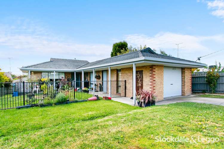 24 Williams Avenue, Churchill VIC 3842