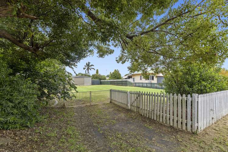 60 Holberton Street, Rockville QLD 4350