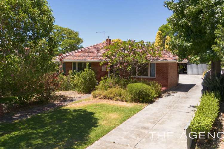 Main view of Homely house listing, 10 Lamond Street, Melville WA 6156