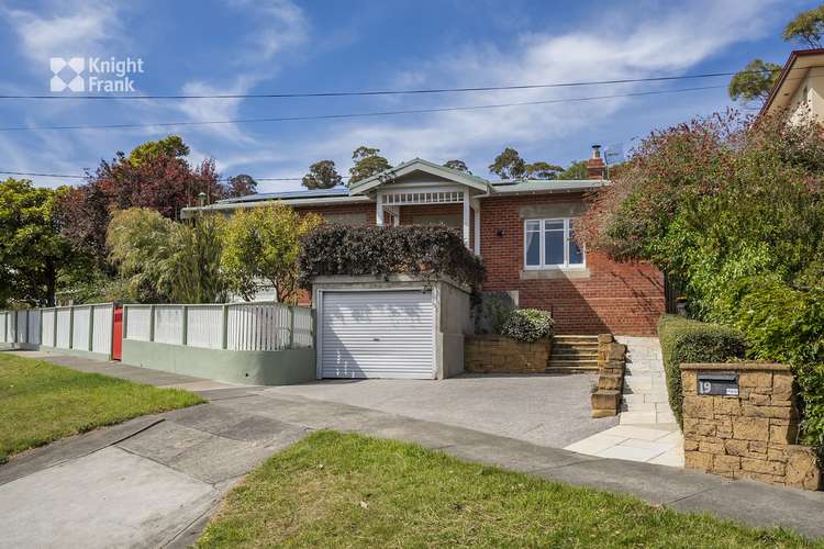 19 Waverley Avenue, Mount Stuart TAS 7000