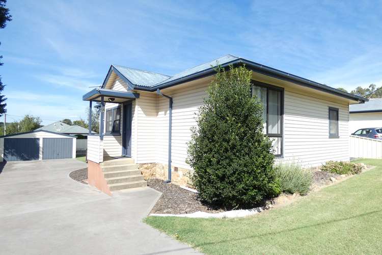 3 Alkoomi Place, Cooma NSW 2630
