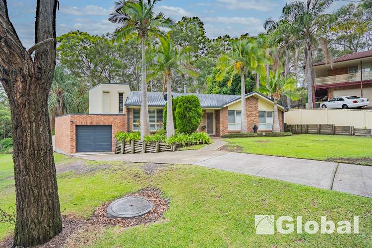 8 Columbia Close, Woodrising NSW 2284