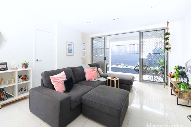 Third view of Homely townhouse listing, 2/51 Hedley Avenue, Nundah QLD 4012