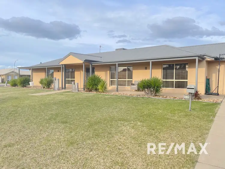 16 Womboin Crescent