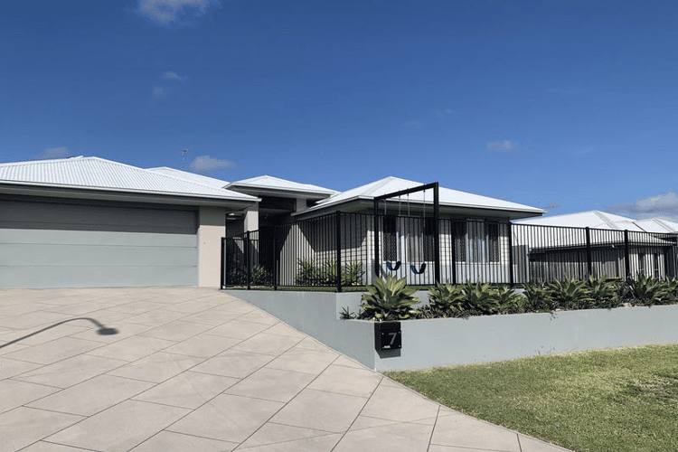 Main view of Homely house listing, 7 Parkway Crescent, Kirkwood QLD 4680