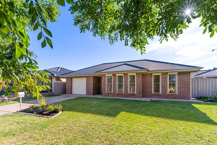 Main view of Homely villa listing, 2/22 Warambee Street, Glenfield Park NSW 2650